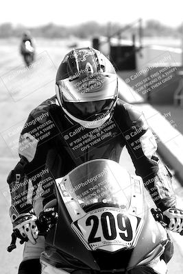 media/May-06-2024-Moto Forza (Mon) [[b33359f27d]]/Around the Pits/